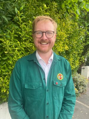 Lloyd Russell-Moyle (General Secretary) with Woodcraft Folk shirt.